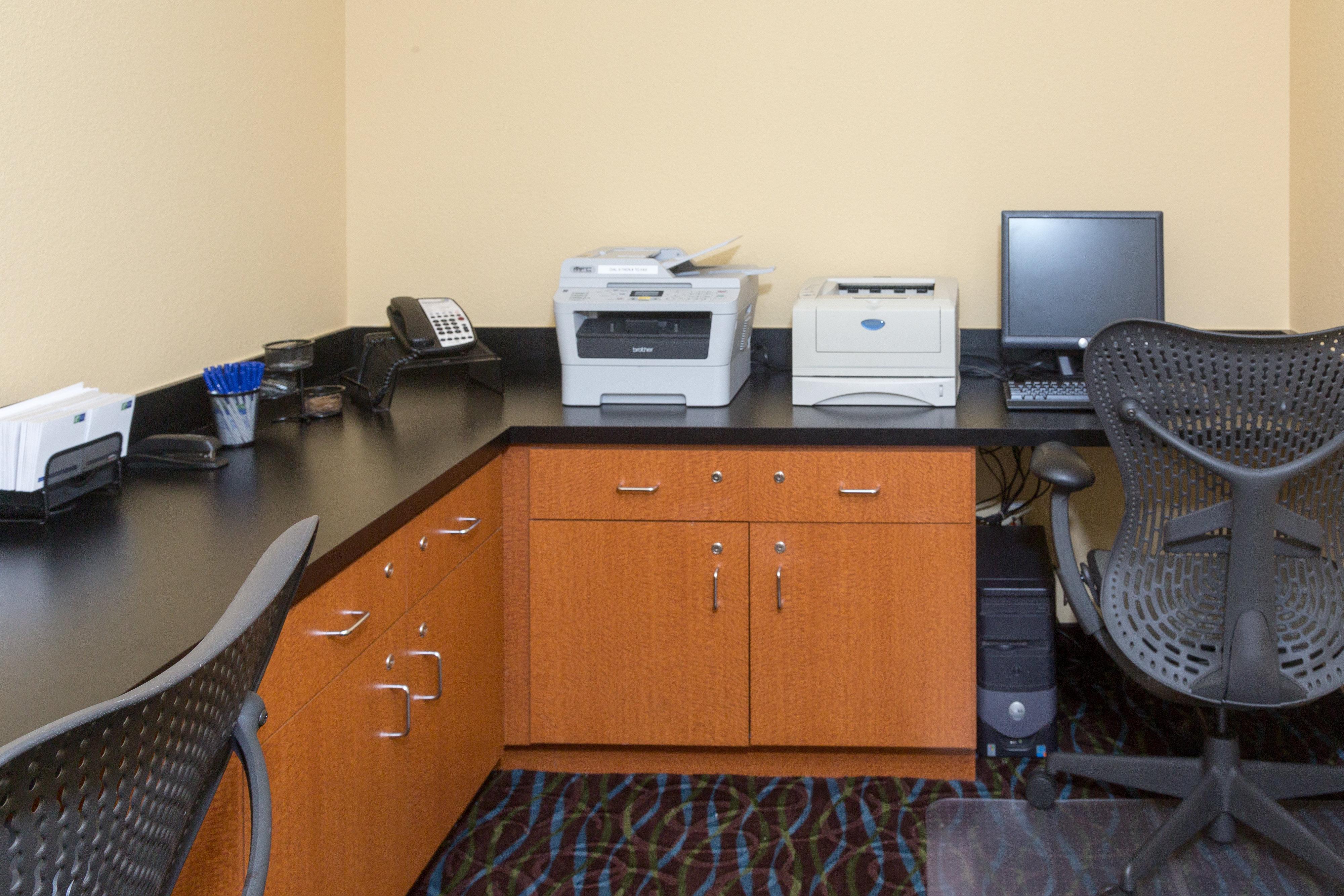 Holiday Inn Express Hotel & Suites Jacksonville Airport By Ihg Bagian luar foto