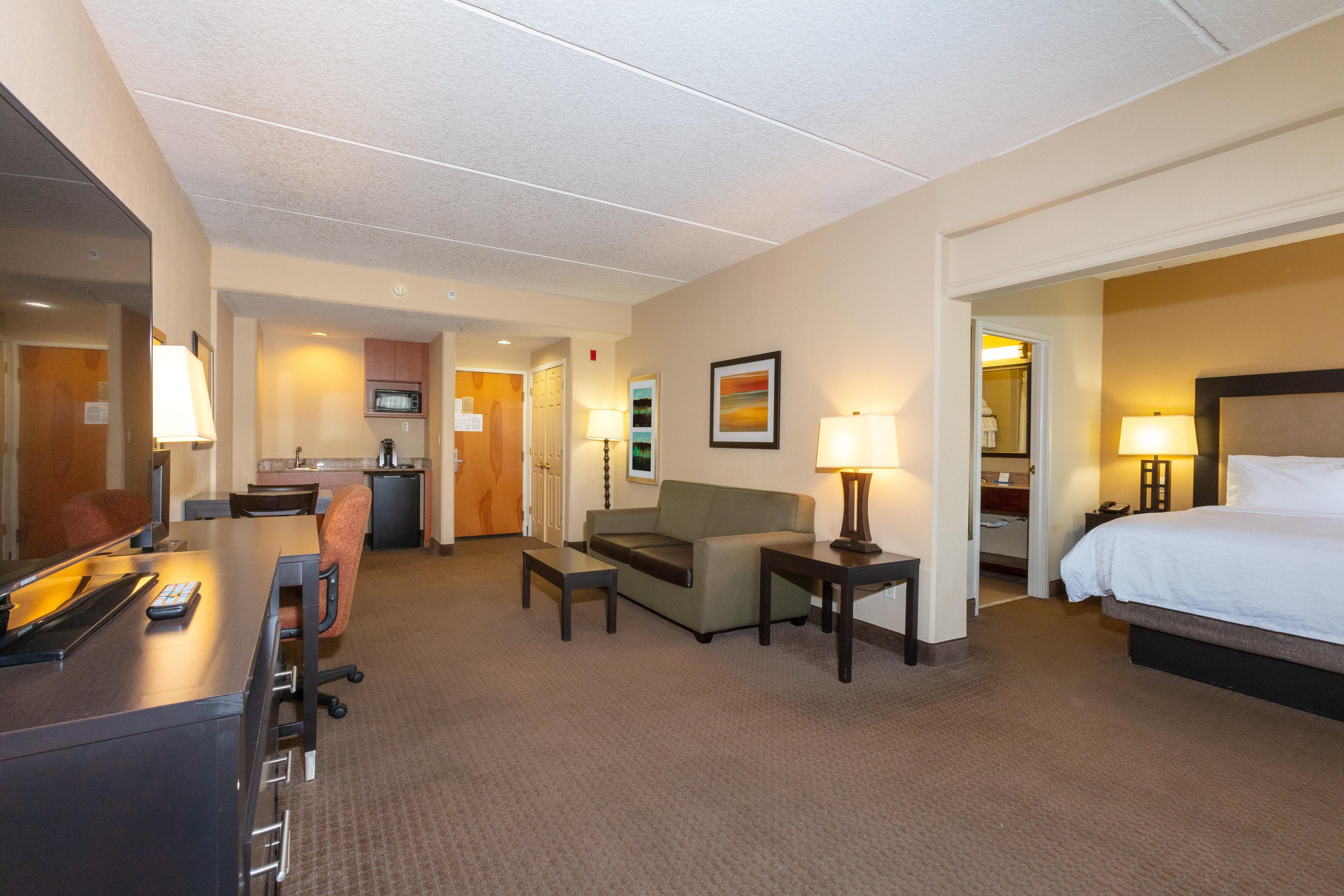 Holiday Inn Express Hotel & Suites Jacksonville Airport By Ihg Bagian luar foto