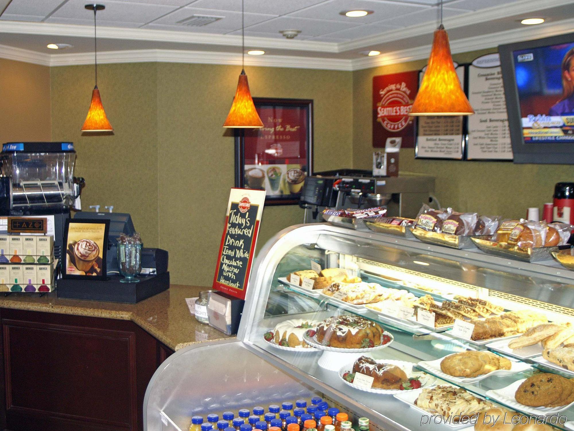 Holiday Inn Express Hotel & Suites Jacksonville Airport By Ihg Bagian luar foto